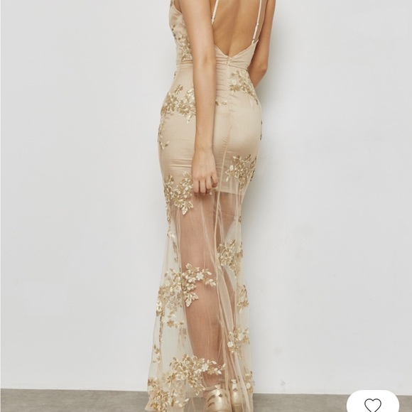 MissGuided Embroidered Plunge Maxi Dress - Picture 2 of 5
